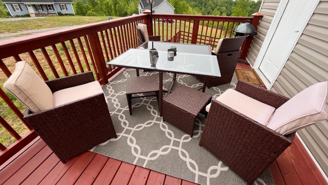 Great Little Guest Suite With Private Entry & Deck! Pet Friendly & 30 Mins To Nashville! Ashland City Exterior foto