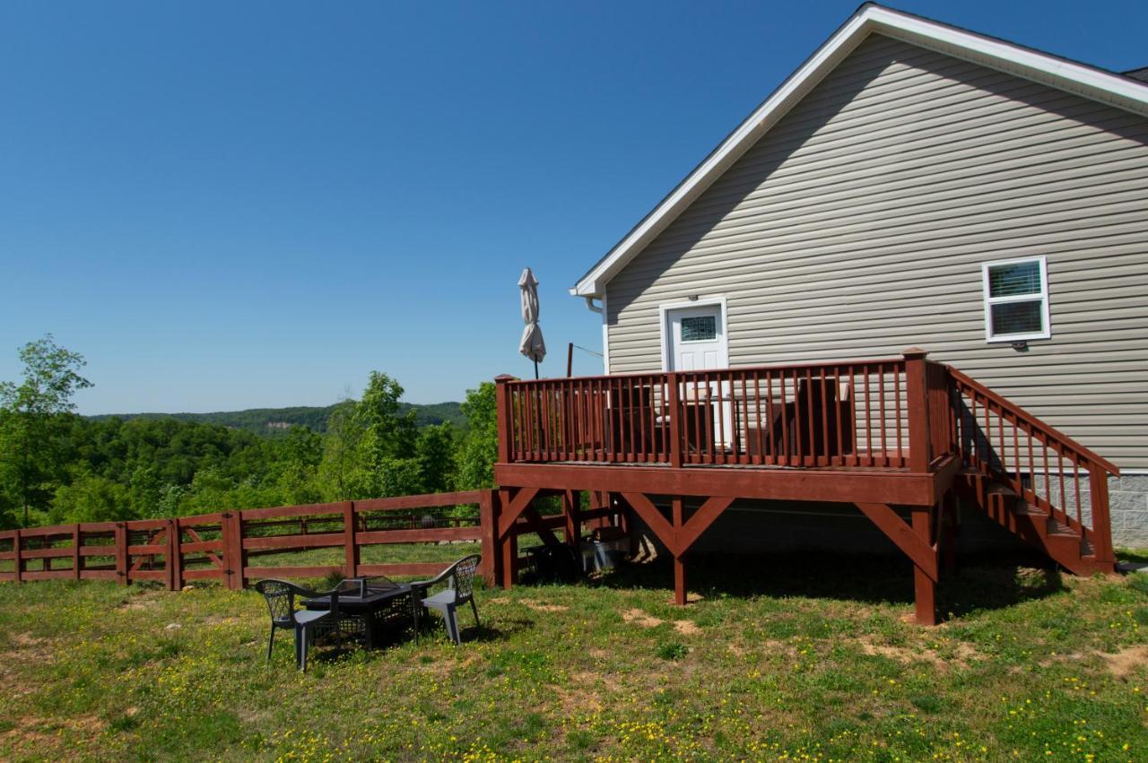 Great Little Guest Suite With Private Entry & Deck! Pet Friendly & 30 Mins To Nashville! Ashland City Exterior foto